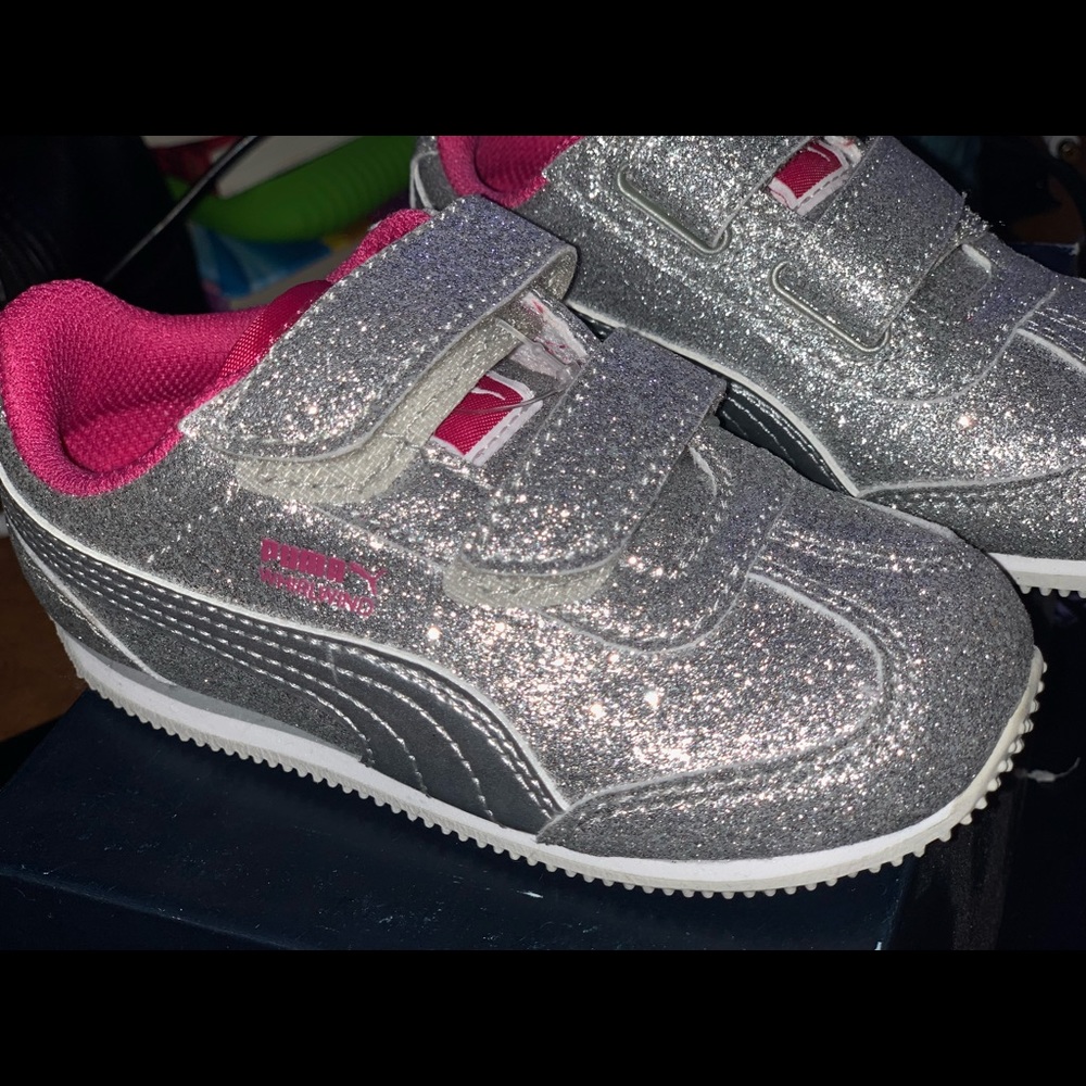 Toddler size 7 Puma shoes. New never worn no tags